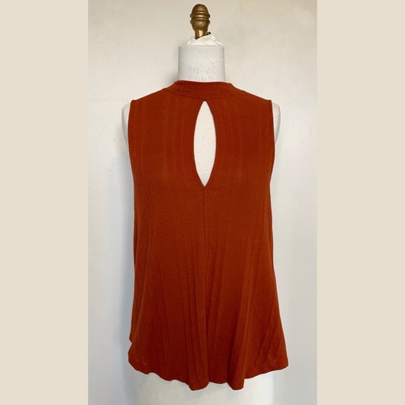 Free People Keyhole Burnt Orange Ribbed Swing Top - Picture 2 of 5